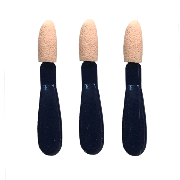 foam eyeshadow applicator