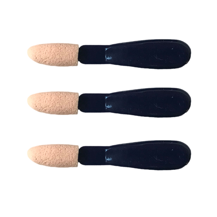 foam eyeshadow applicator